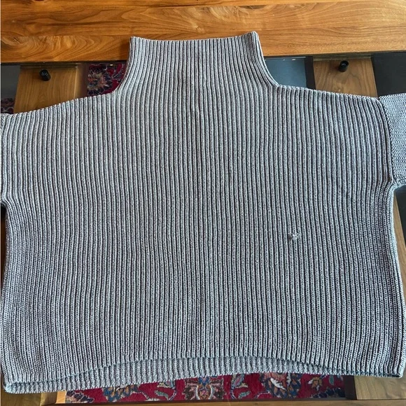 Lord & Taylor Gray Ribbed Sweater - Picture 5 of 8